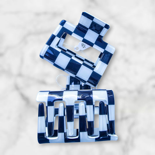 Black and White Checker 2-Inch Plastic Clip